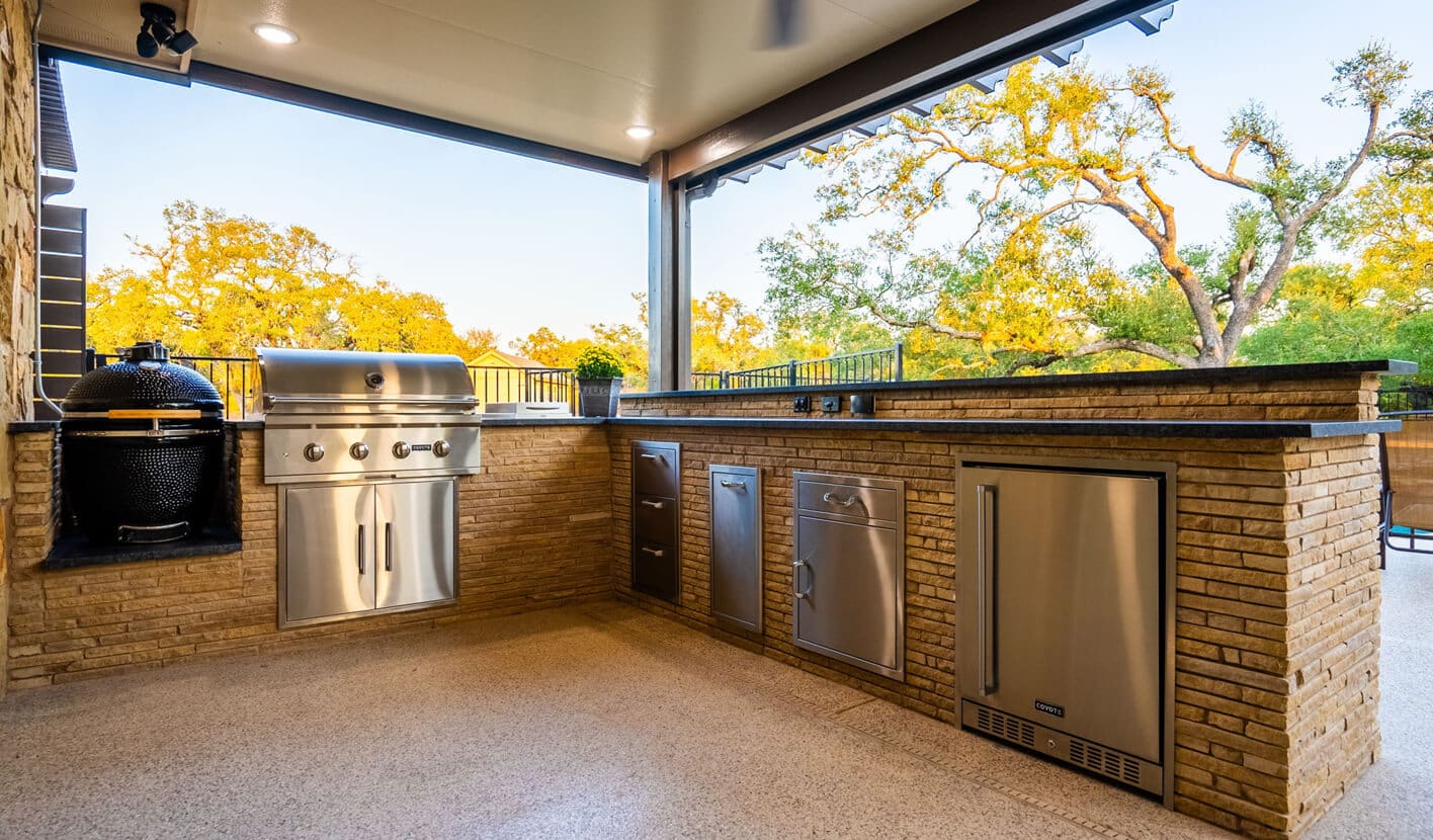 StoneOutdoorKitchen-2-09ecca5b7422d0c6cd86ba4070709357