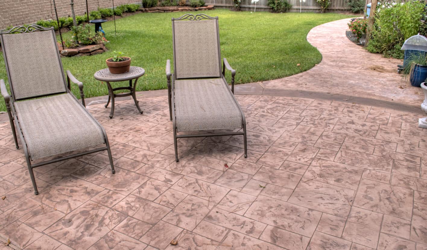 ConcretePatios-1-8f2b83898395e58d5a0db1434fea6cf6
